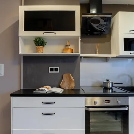 Kosciuszki 83 Comfort Garage & Balcony Properunit Daire Wroclaw